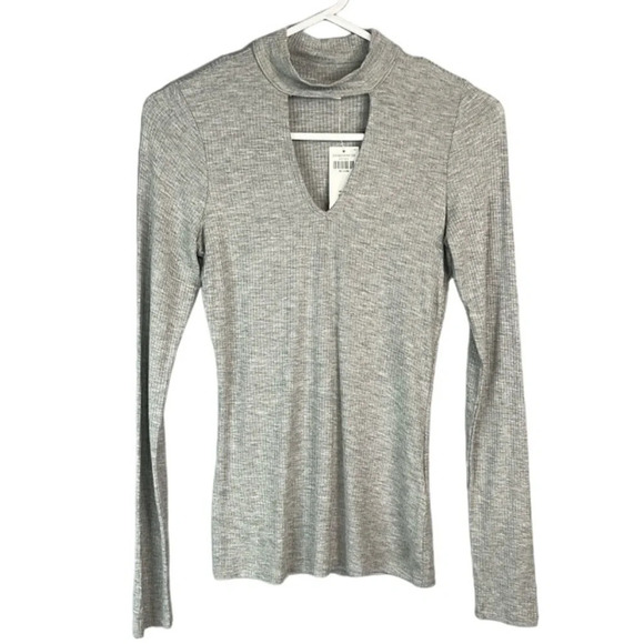HOLLISTER NWT Ribbed Choker Neck Shirt Grey  Cutout Bodycon Viscose Stretch M - Picture 2 of 10